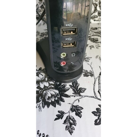 Lenovo USB 2.0 Port Replicator With Digital Video 0A33947 - Picture 4 of 11